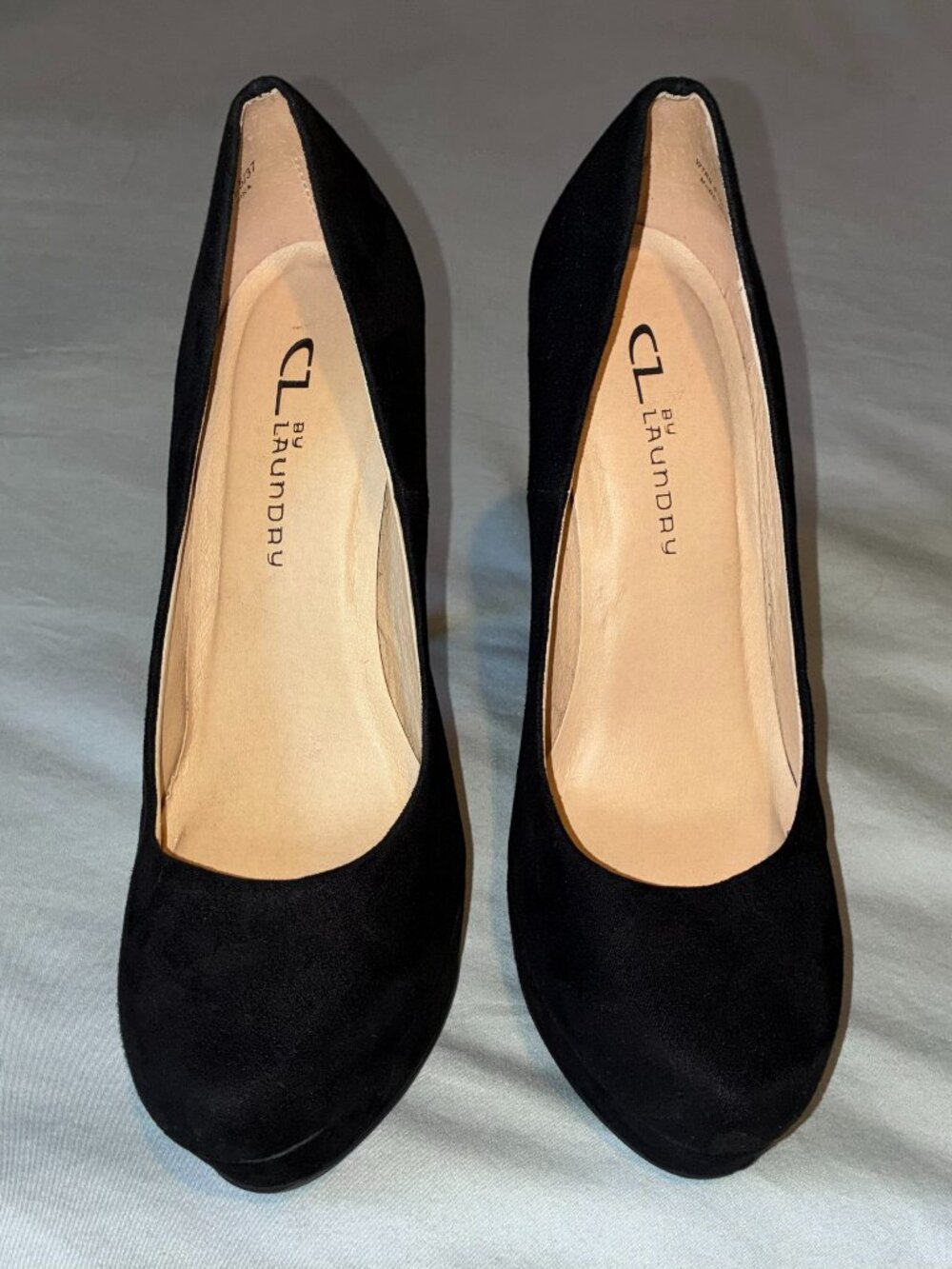 CL by Laundry Wonder Platform Pump in Faux Suede Black Women's 6.5